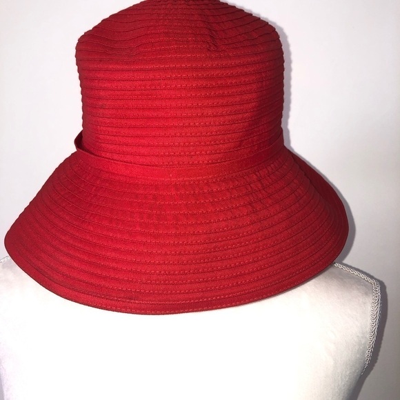 Bundle Of Two Bucket Style Hats Womens Vintage Polyester Red Cream - Picture 13 of 13